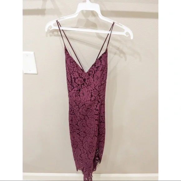 Lovers + Friends | Dresses | Revolve Lovers And Friends Merlot Lace Midi  Dress | Poshmark